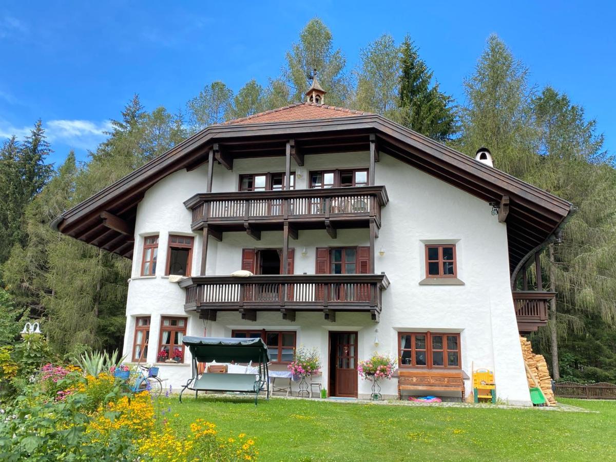 Appartamento Im Weissen Schloessl Friedemann Rasùn di Sotto Esterno foto