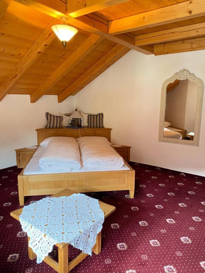 Appartamento Im Weissen Schloessl Friedemann Rasùn di Sotto Esterno foto